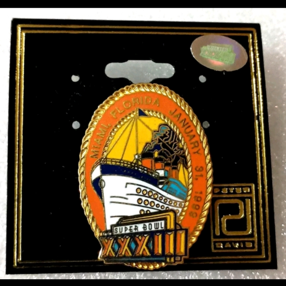 Peter David Super Bowl XXXIII 01/31/1999 Denver Broncos NFL Football Ovl Pin MOC